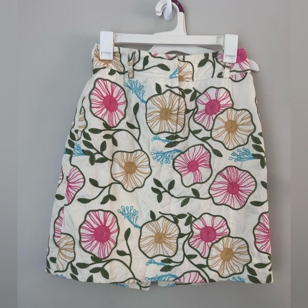 Etcetera White Skirt with Floral Embroidery